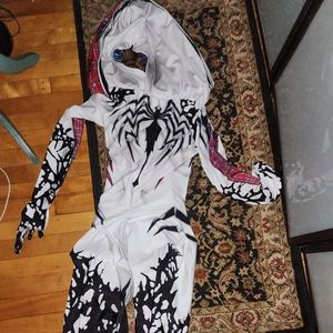 Body suit with hood size xl. Very flattering and quality